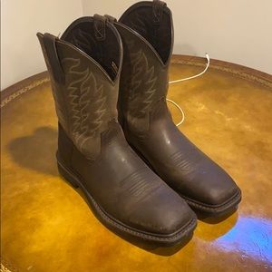 Men’s Ariat Groundbreaker Work Boot Square Toe